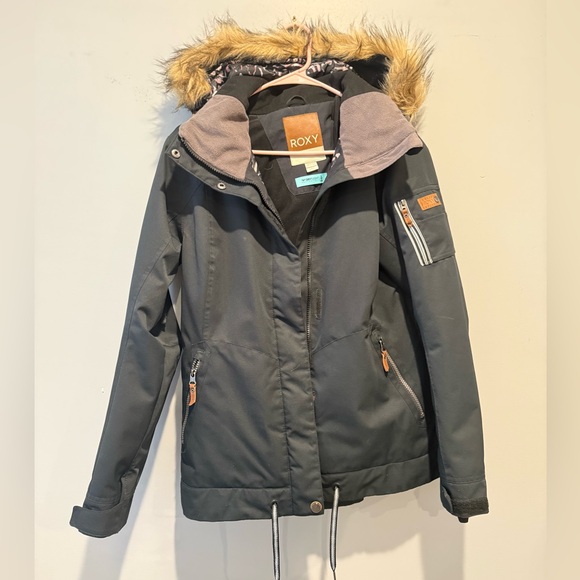 Roxy Jackets & Blazers - Roxy Black Ski Jacket with Faux Fur Hood